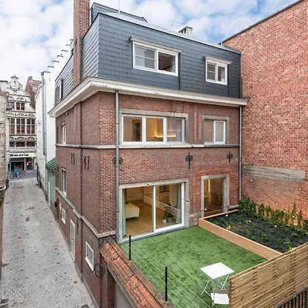 Gepetto's - Beautiful In The Historic Centre Of - Frühstückspension 4*